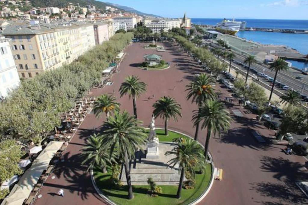 Jolie T2 Centre Historique De Bastia Apartment Bastia  Exterior photo